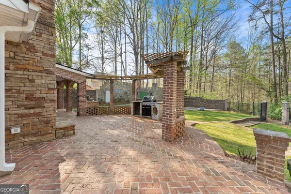 $365,000 | 543 Windsong Lake Drive, Commerce, GA 30529