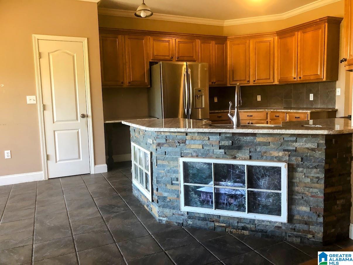 1505 Overlook Point Warrior, AL 35180 - Photo 9 of 44