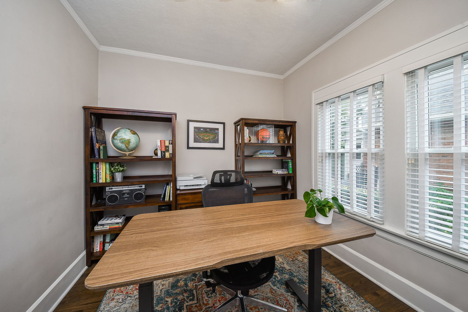 522 South West Street Wheaton, IL 60187 - Photo 13 of 25