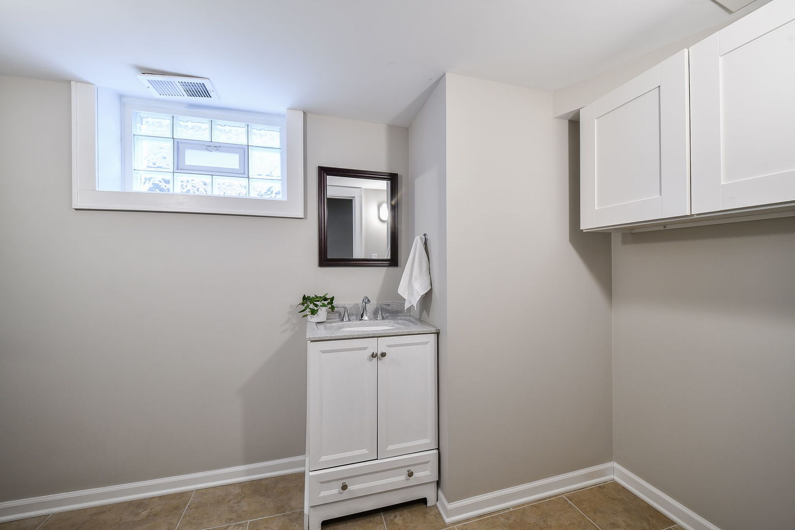 522 South West Street Wheaton, IL 60187 - Photo 22 of 25