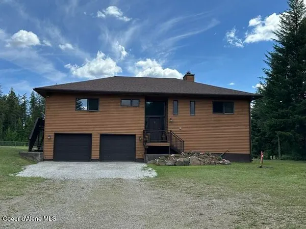 $832,000 | 634 Sky Hawk Drive, Spirit Lake, ID 83869