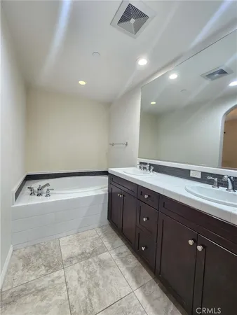 $3,900 | 732 East Valencia Street, Anaheim, CA 92805