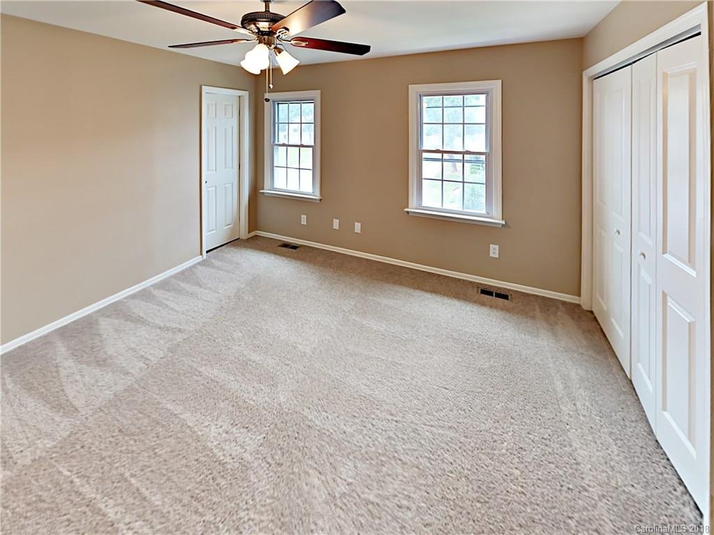 8341 Knights Bridge Road Charlotte, NC 28210 - Photo 6 of 14 Gallery Image 6
