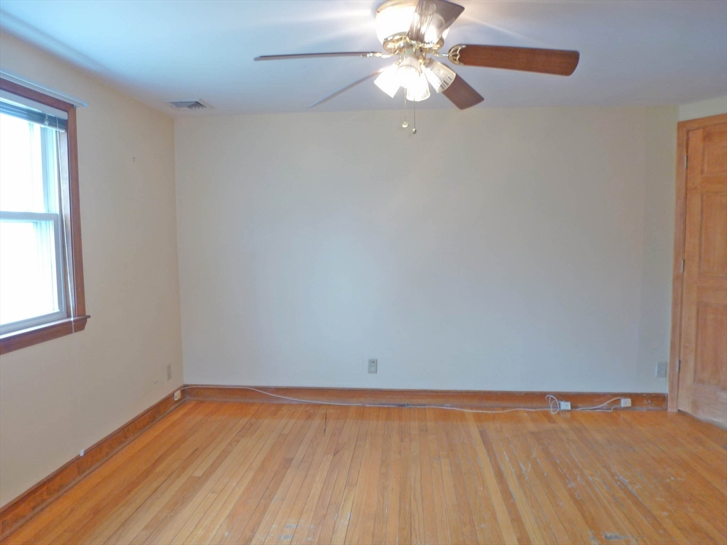 24 Portland Road Braintree, MA 02184 - Photo 9 of 23