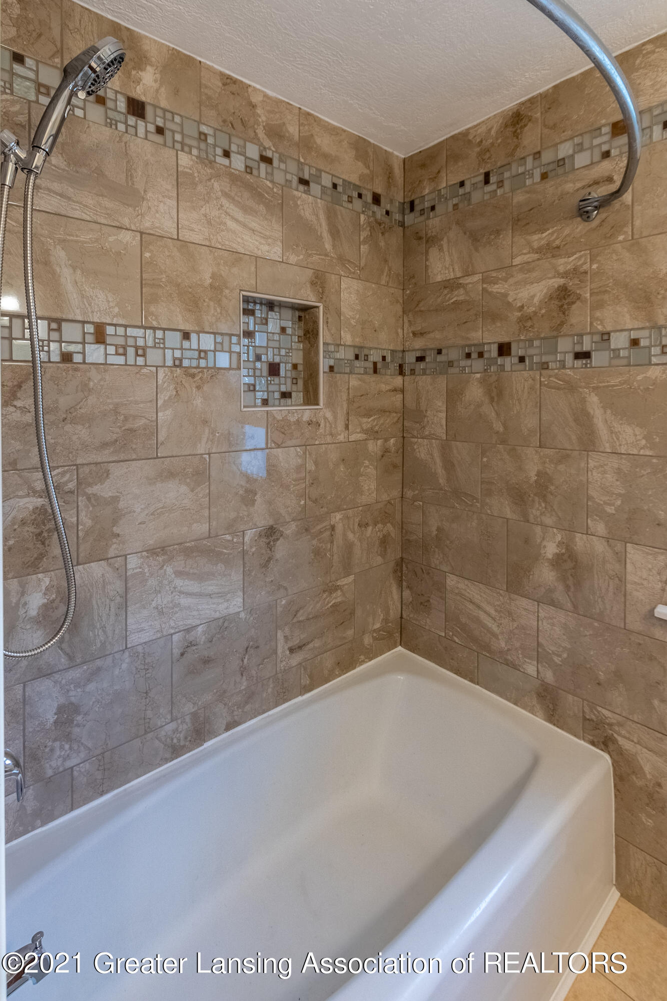 1785 Hamilton Road Okemos, MI 48864 - Photo 19 of 54 First Level Remodeled Full Bath