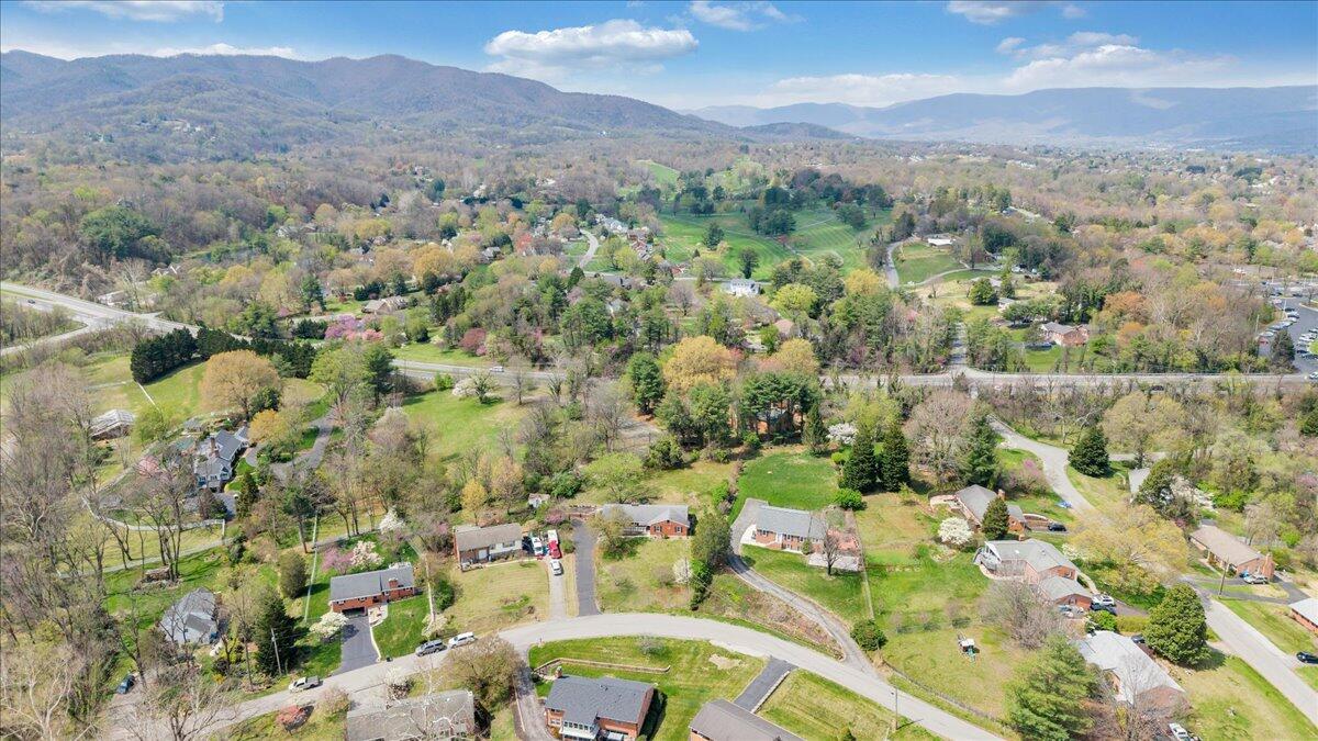 1531 Coral Ridge Road Southwest Roanoke, VA 24018 - Photo 73 of 78 75-DJI_20260401135218_0015_D