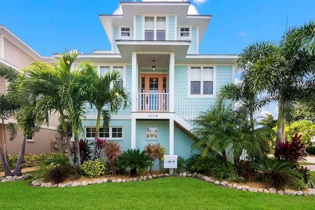 $8,000 | 4808 Gulf Drive, Unit B, Holmes Beach, FL 34217