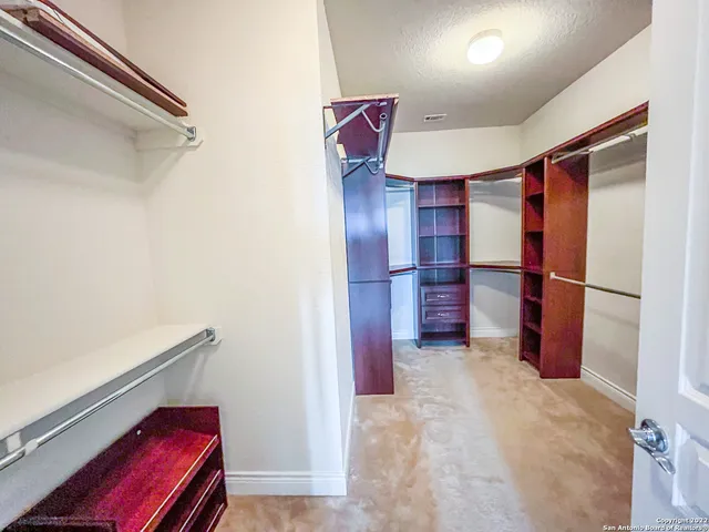 $3,800 | 7427 Valle Mission, Boerne, TX 78015