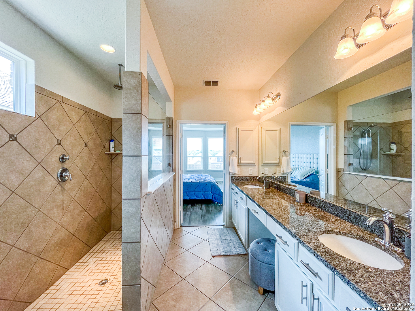 7427 Valle Mission Boerne, TX 78015 - Photo 24 of 39