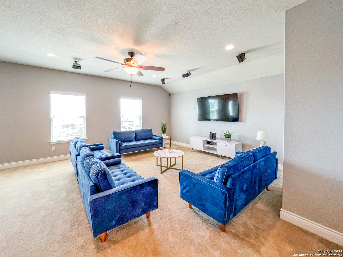 7427 Valle Mission Boerne, TX 78015 - Photo 26 of 39