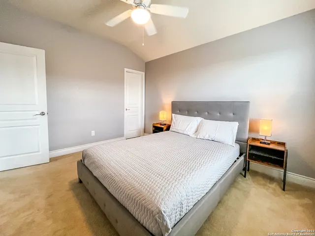 $3,800 | 7427 Valle Mission, Boerne, TX 78015