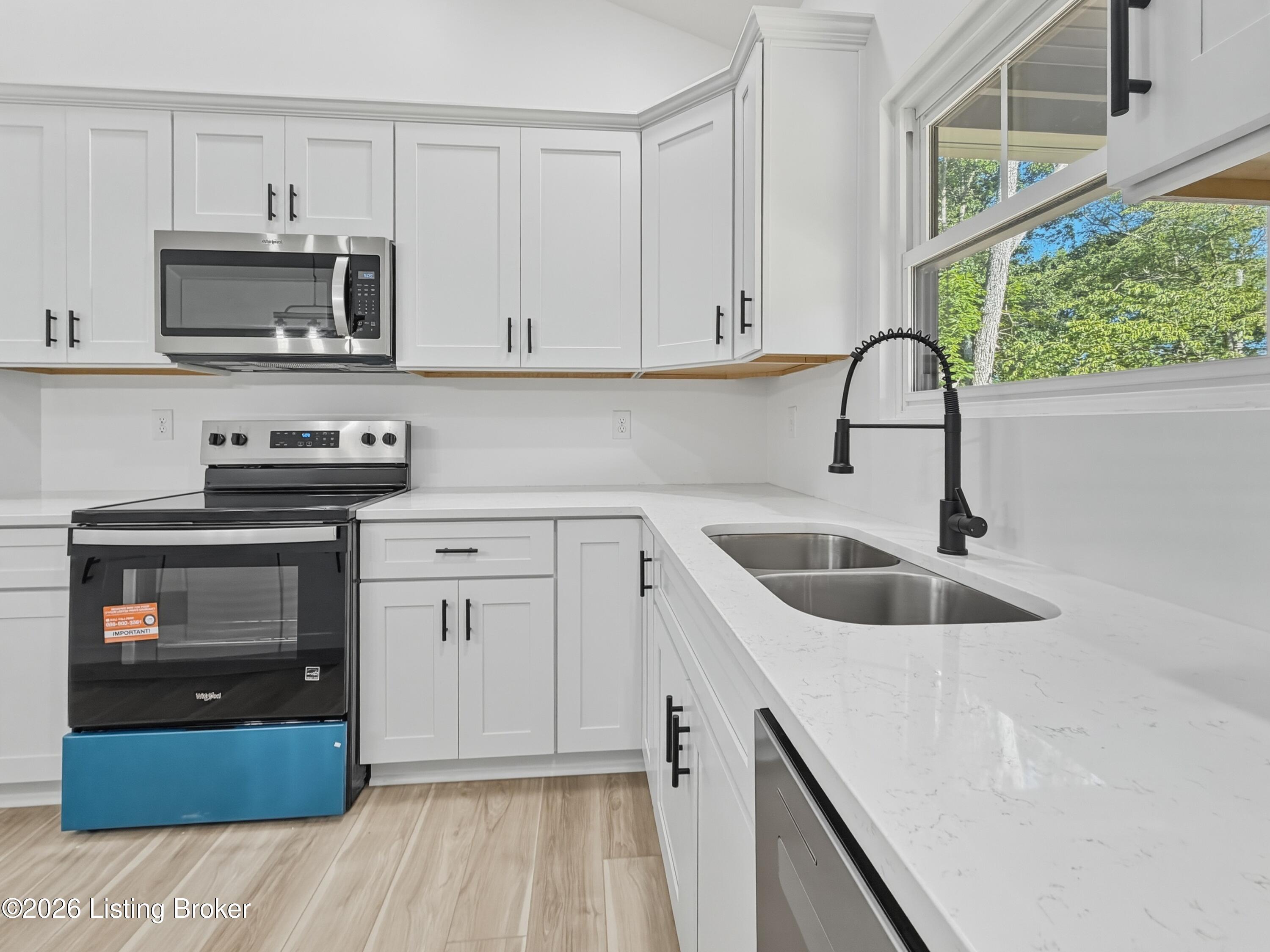 220 Quail Run Road Brandenburg, KY 40108 - Photo 10 of 42 10_kitchen_area_e