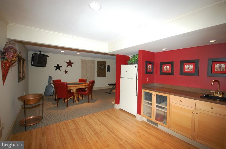 7154 Rivers Edge Road Columbia, MD 21044 - Photo 5 of 30 Basement