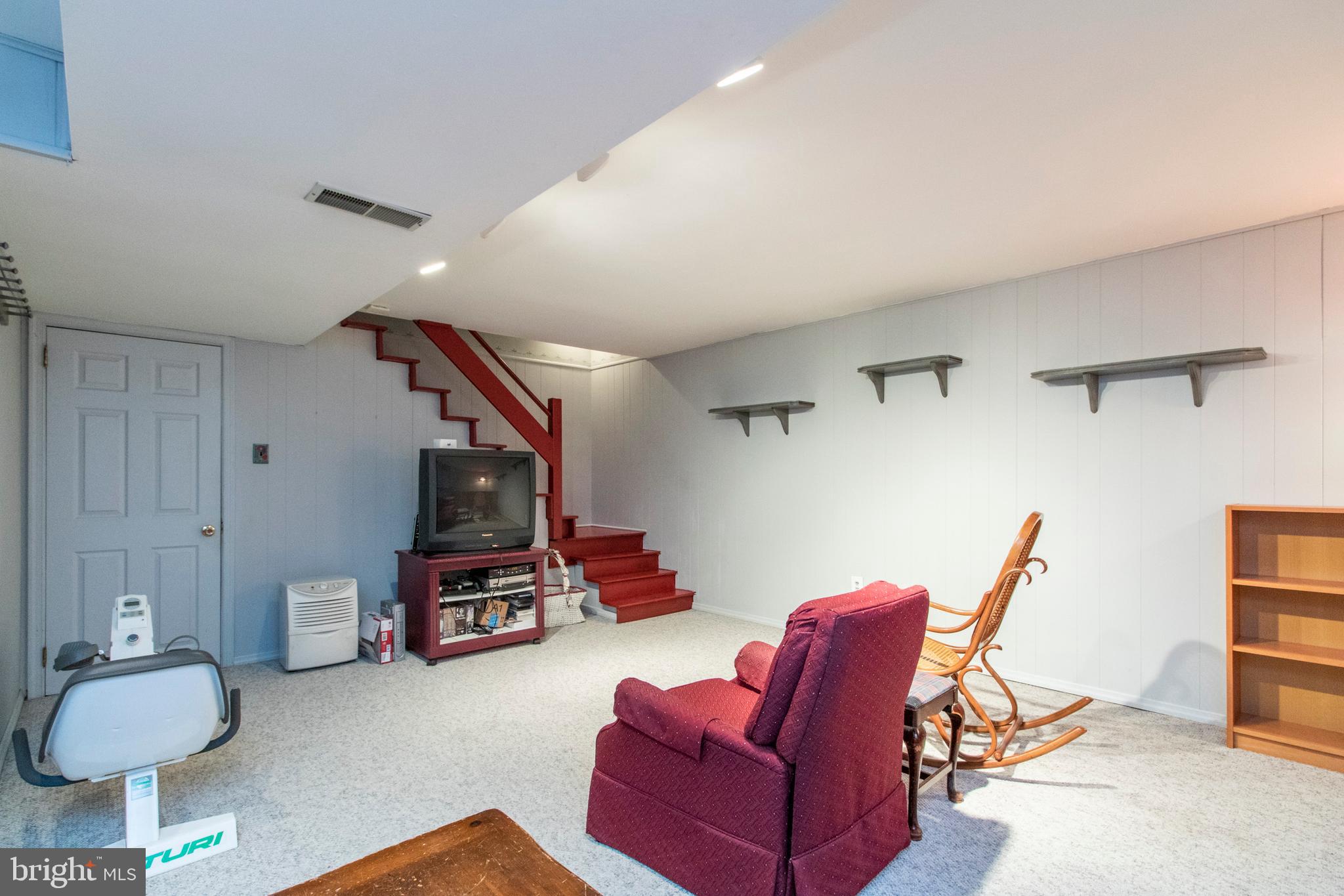 10 Lisa Way Wayne, PA 19087 - Photo 20 of 26 Finished Basement