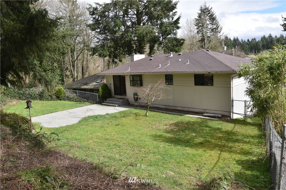 19137 94th Place Northeast Bothell, WA 98011 - Photo 6 of 9 Gallery Image 6