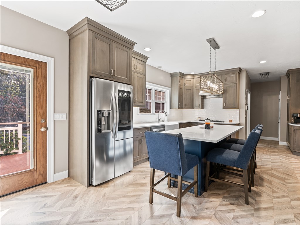 67 Rocky Hill Road Rehoboth, MA 02769 - Photo 11 of 45