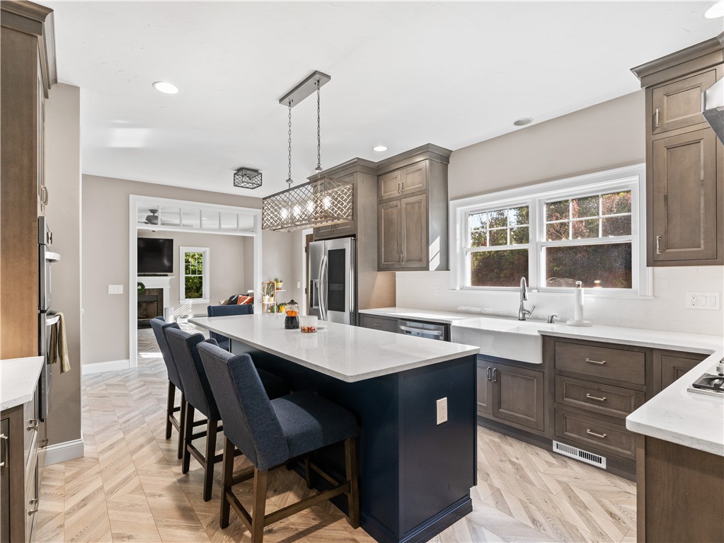 67 Rocky Hill Road Rehoboth, MA 02769 - Photo 12 of 45