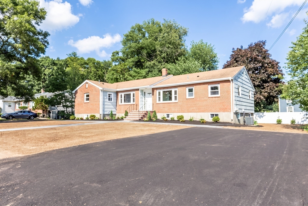 10 Michael Road Randolph, MA 02368 - Photo 3 of 22 Gallery Image 3
