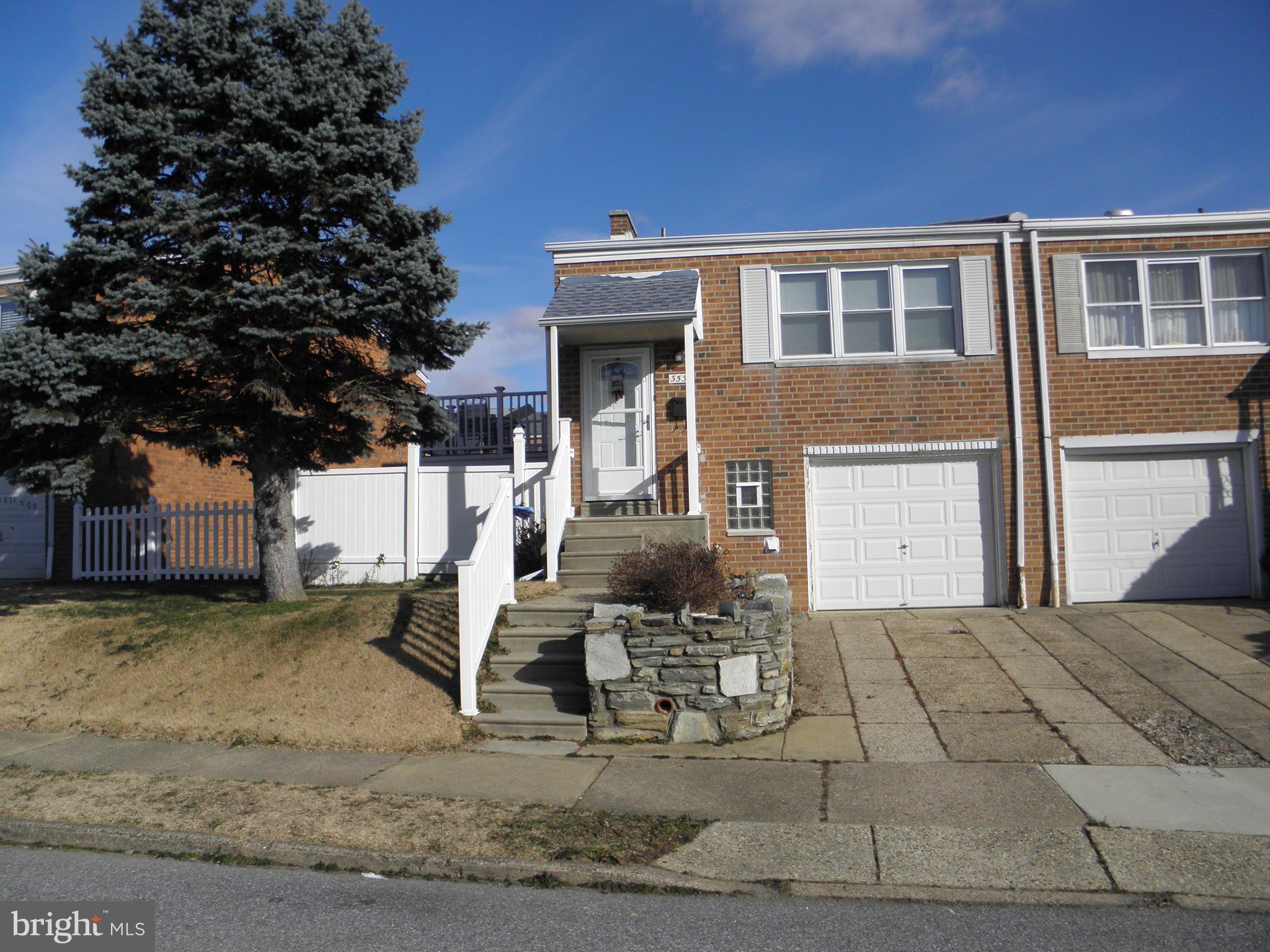 3531 Oakhill Road Philadelphia, PA 19154 - Photo 1 of 22 Gallery Image 1