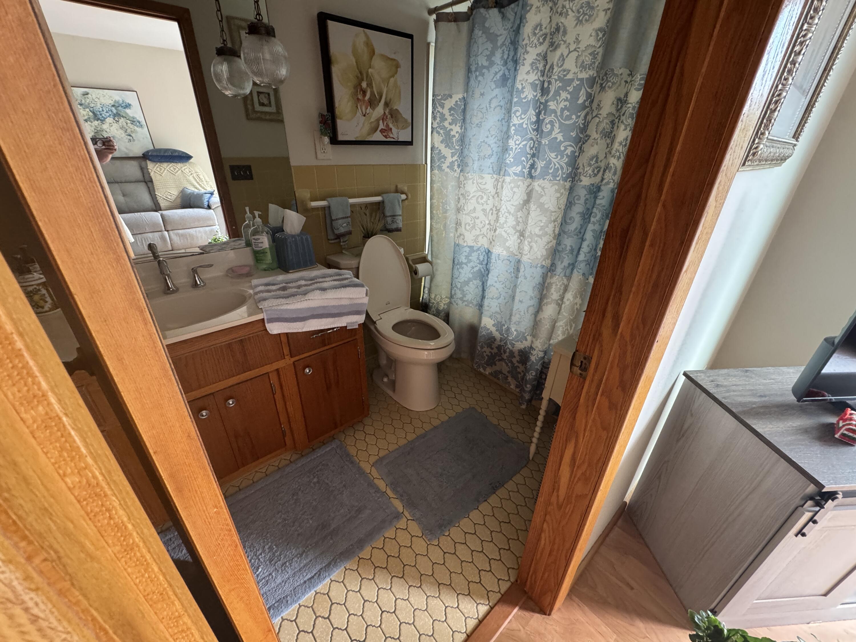 28067 Nash Road Portland, WI 54619 - Photo 11 of 31 Full Bathroom on Main Level