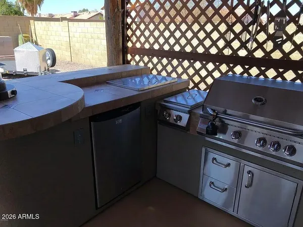 $425,000 | 6408 South 19th Place, Phoenix, AZ 85042