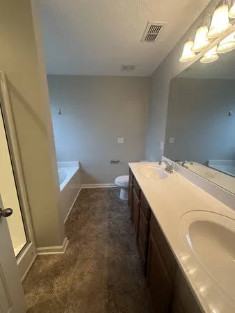 $2,599 | 2413 Salem Glen Crossing, Murfreesboro, TN 37128
