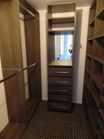 $2,700 | 6770 Indian Creek Drive, Unit 8F, Miami Beach, FL 33141