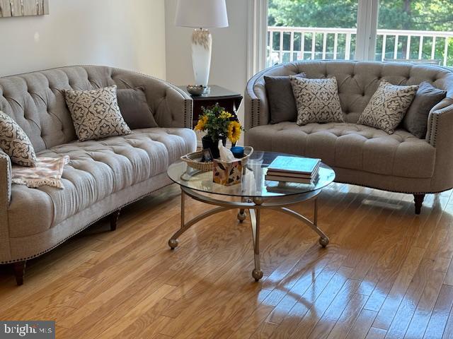 1209 Norwalk Road, Unit 4 Philadelphia, PA 19115 - Photo 8 of 19 Living room