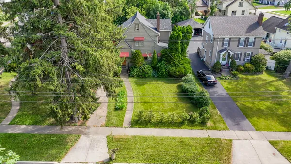 $250,000 | 308 Riverside Drive, Binghamton, NY 13905