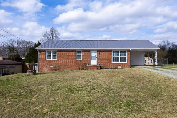 $230,000 | 291 Oakdale Lane, Sparta, TN 38583