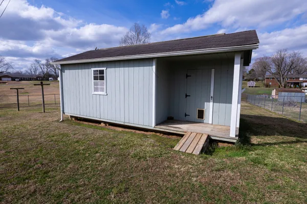 $230,000 | 291 Oakdale Lane, Sparta, TN 38583