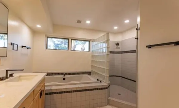 $5,500 | 5240 East Cholla Street, Scottsdale, AZ 85254