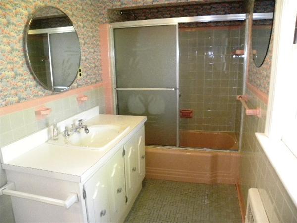 46 Bellevue Road Stoneham, MA 02180 - Photo 17 of 24 Gallery Image 17