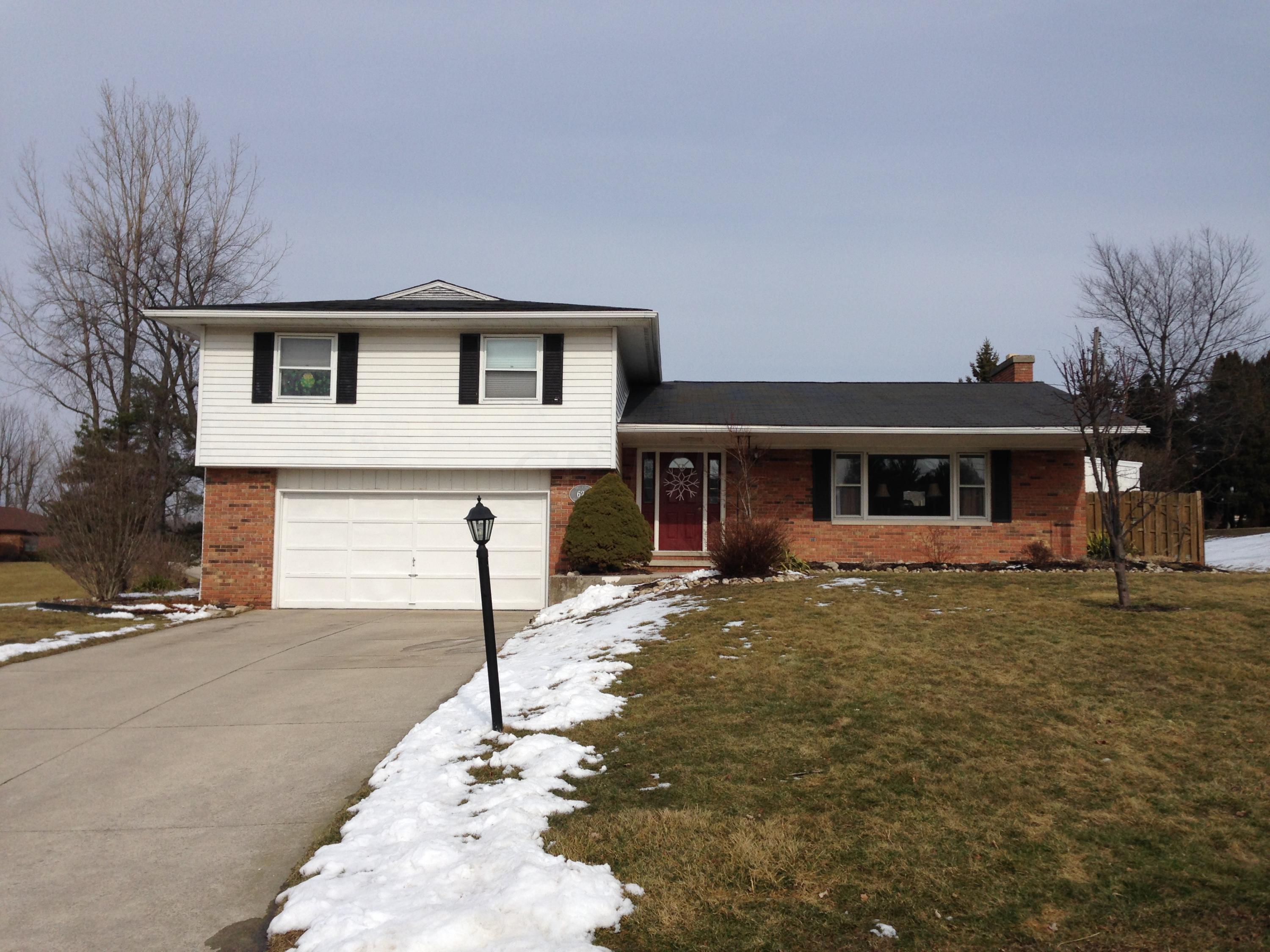 625 Dushane Road Bellefontaine, OH 43311 - Photo 1 of 29
