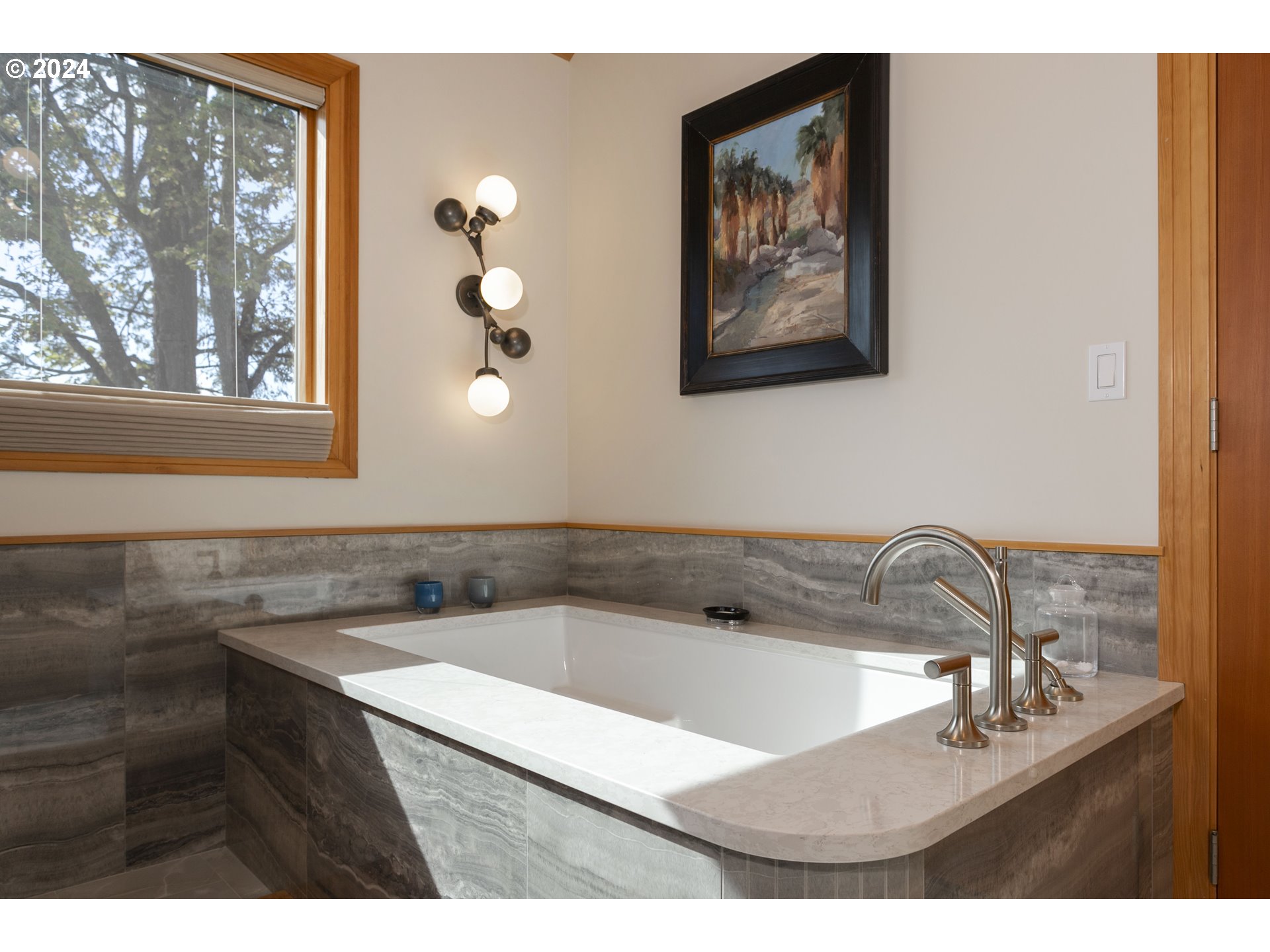 876 North Shr Road Lake Oswego, OR 97034 - Photo 23 of 48 Gallery Image 23