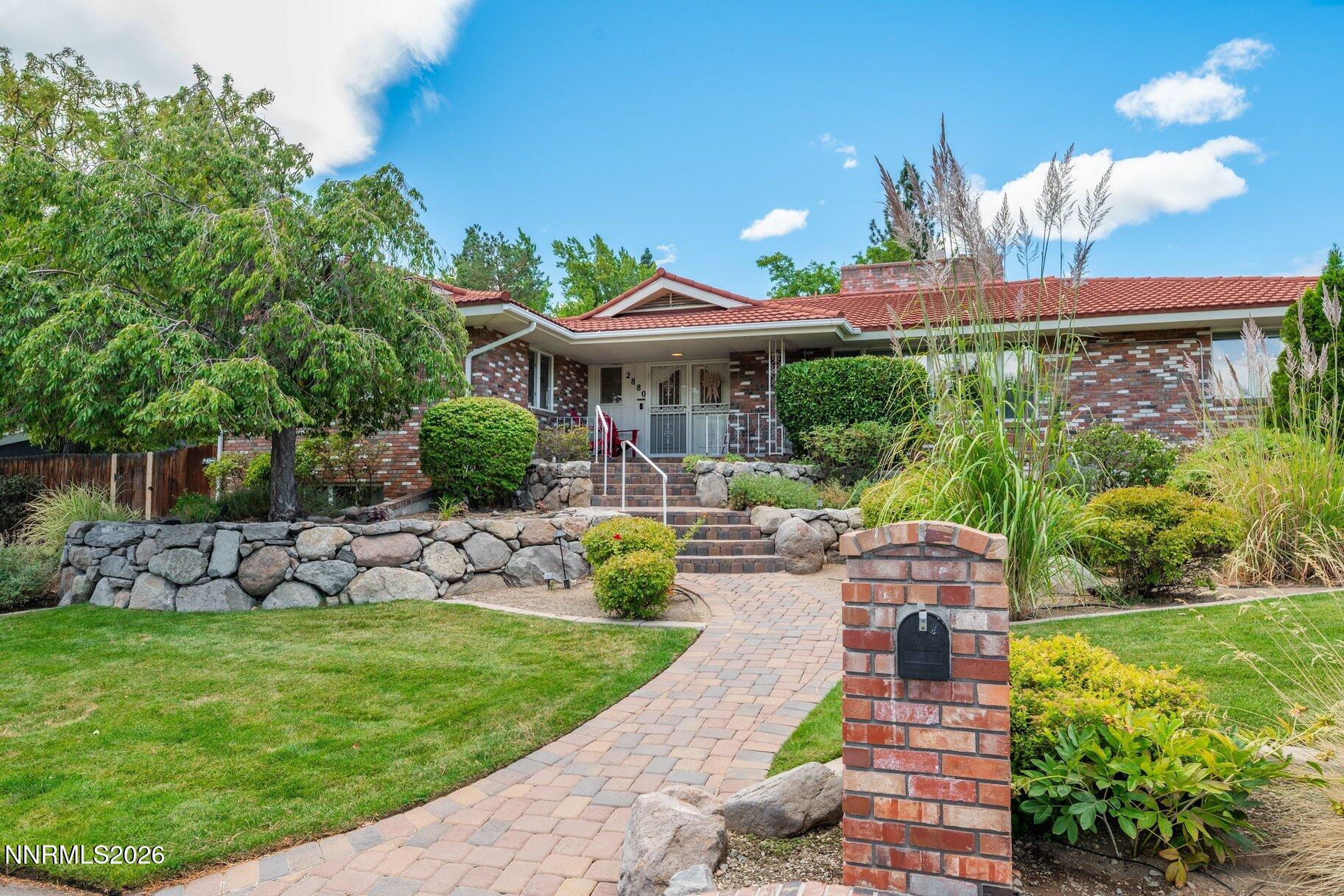 2880 Juliann Way Reno, NV 89509 - Photo 4 of 83 004_j-29_49