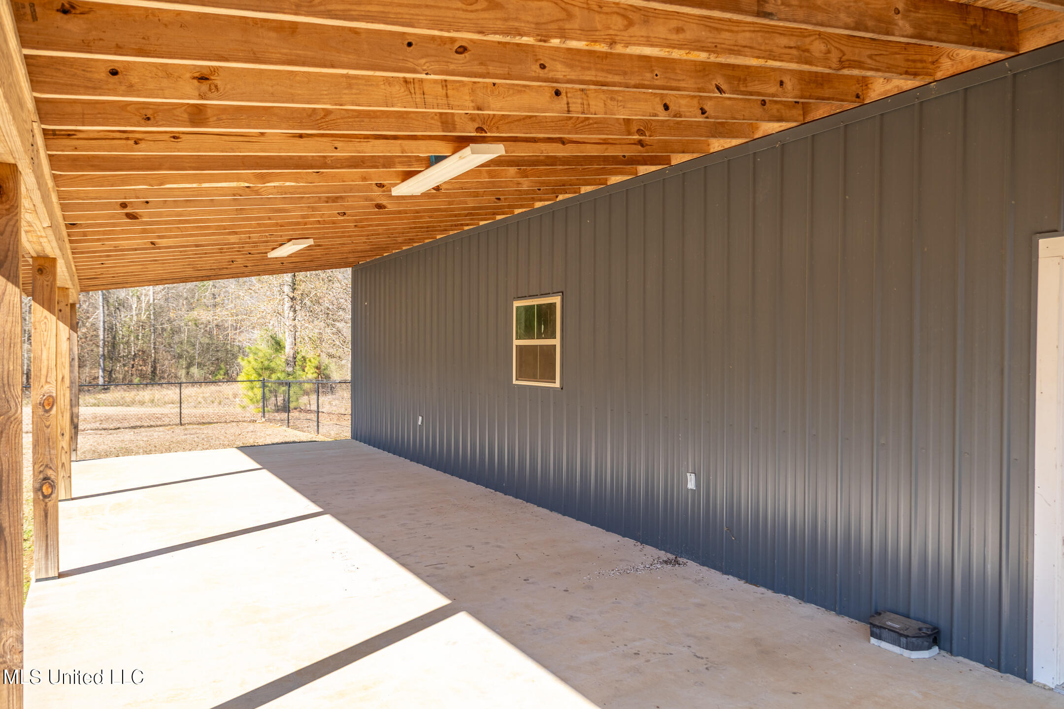 154 Saddle Ridge Florence, MS 39073 - Photo 33 of 41 154 Saddle Ridge Rd-41