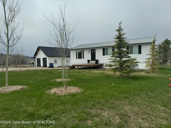 $537,500 | 226 Cottonwood Drive, Smoot, WY 83126
