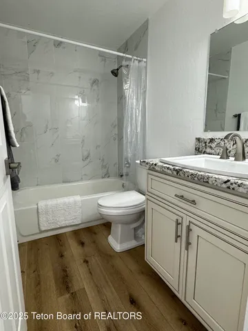 $539,000 | 226 Cottonwood Drive, Smoot, WY 83126