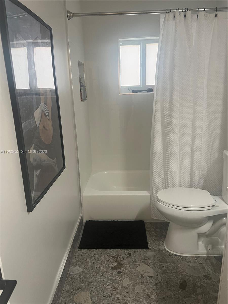 8221 Northwest 14th Street Plantation, FL 33322 - Photo 24 of 40