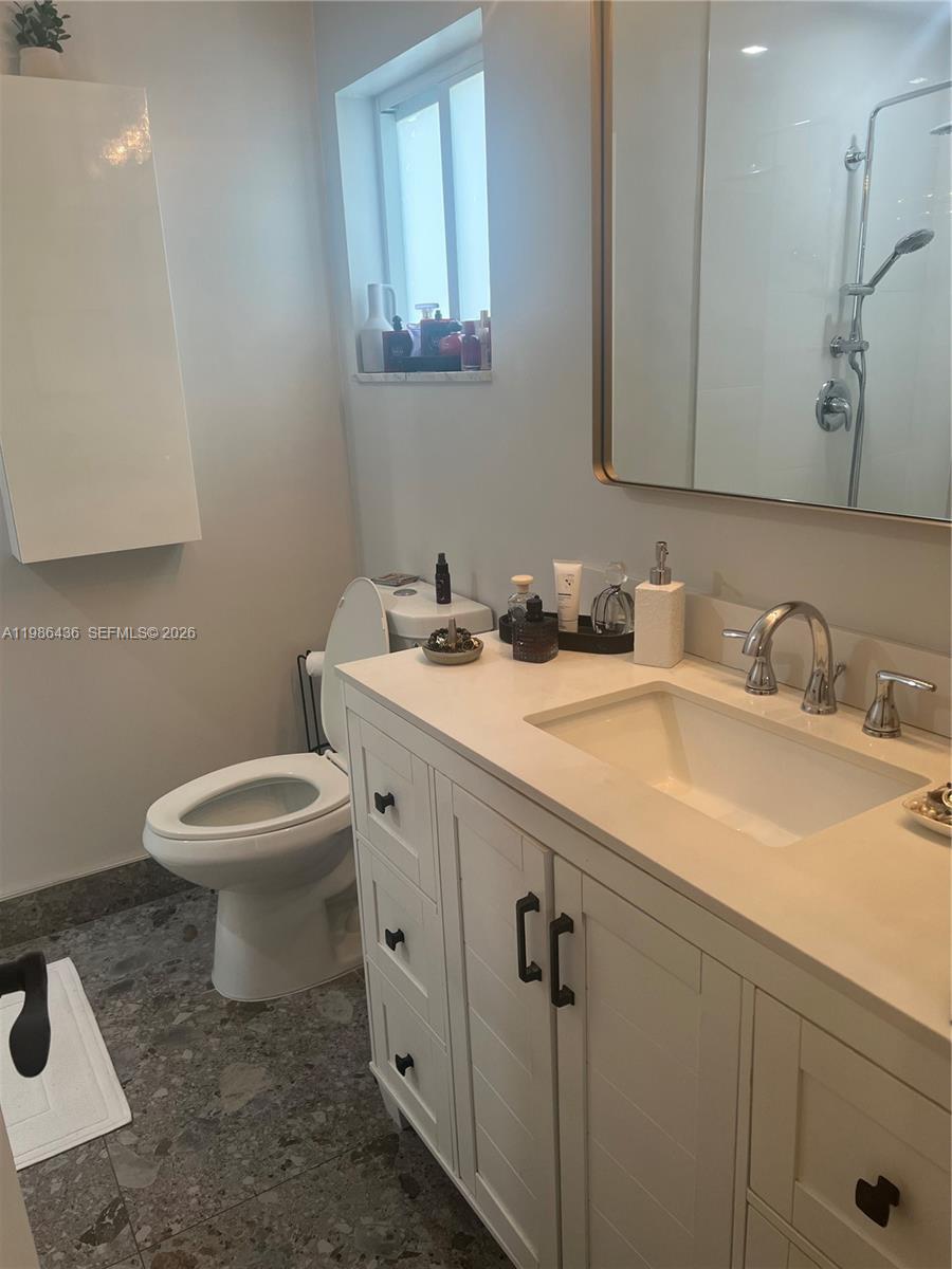 8221 Northwest 14th Street Plantation, FL 33322 - Photo 6 of 40