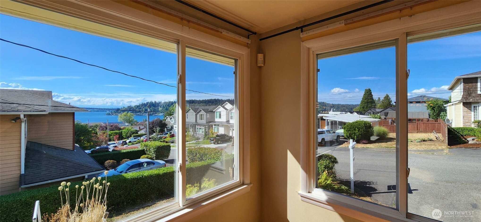 1013 North 33rd Place Renton, WA 98056 - Photo 12 of 30 Gallery Image 12