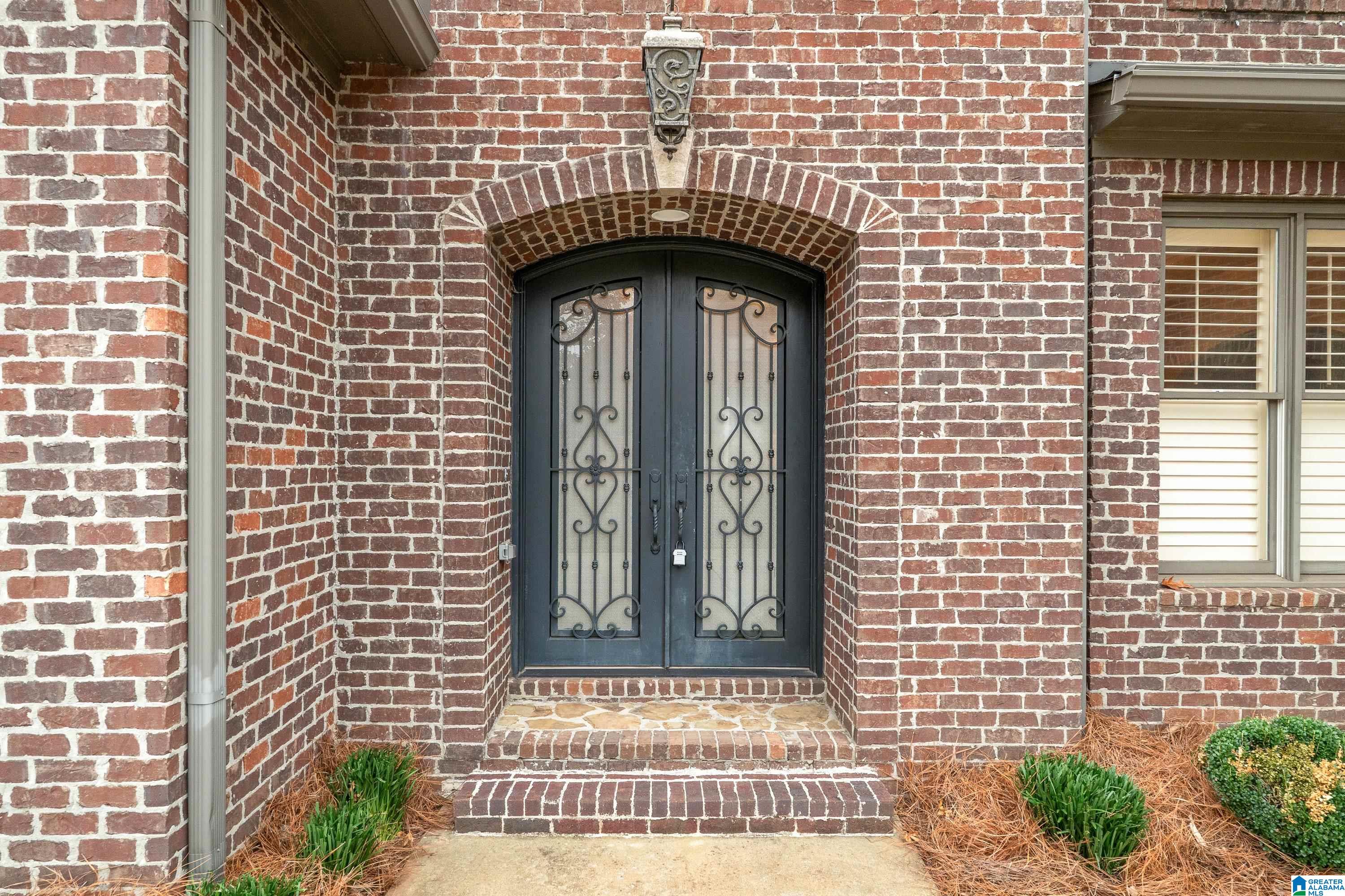 1484 Scout Ridge Drive Birmingham, AL 35244 - Photo 4 of 57