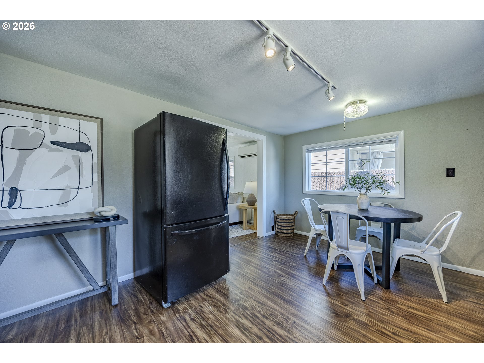 1222 E Street Springfield, OR 97477 - Photo 13 of 45