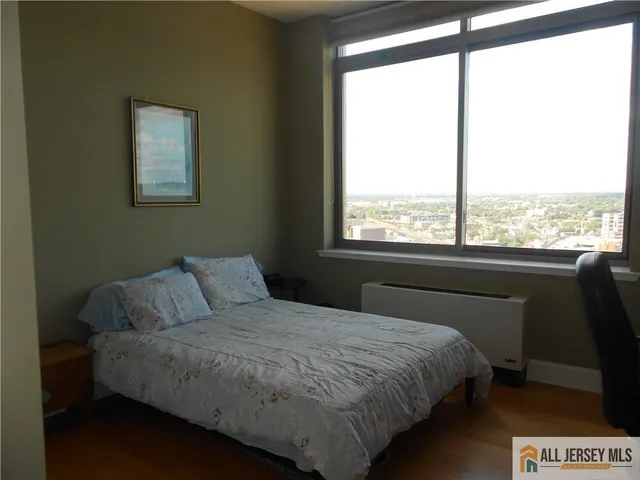$525,000 | 1 Spring Street, Unit 2305, New Brunswick, NJ 08901