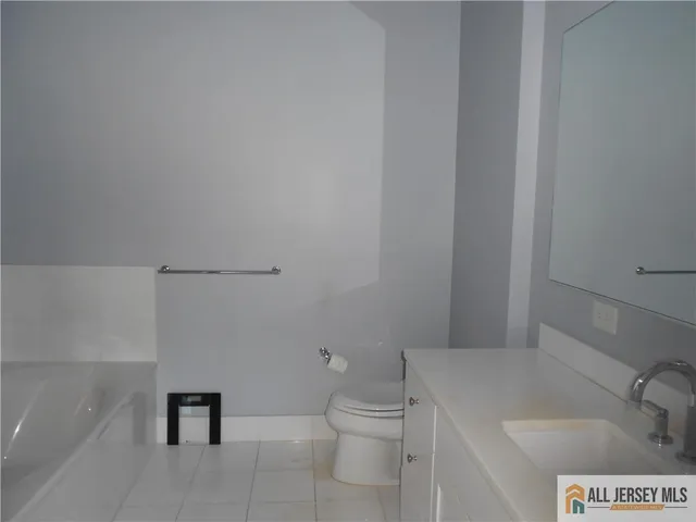 $525,000 | 1 Spring Street, Unit 2305, New Brunswick, NJ 08901