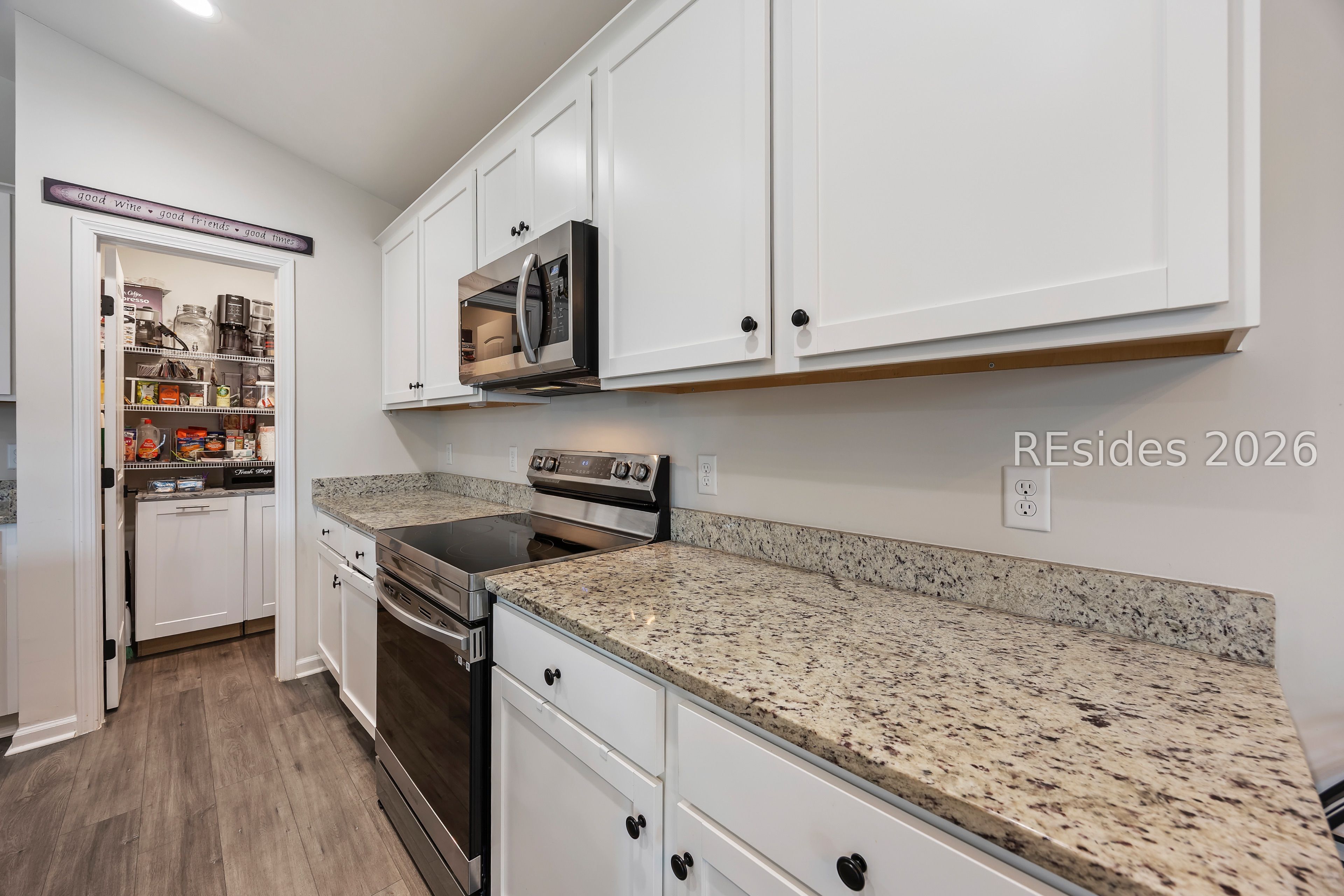 54 Kingswood Path Bluffton, SC 29910 - Photo 8 of 65