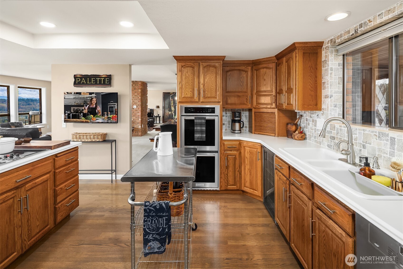 306 Seneca Place Northwest Renton, WA 98057 - Photo 8 of 29