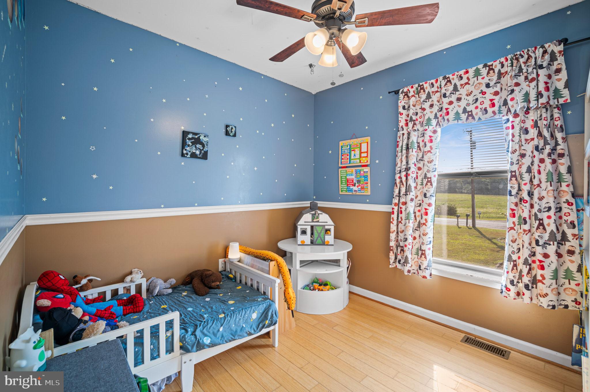 431 Cooper Folly Road Atco, NJ 08004 - Photo 21 of 30 Upstairs bedroom