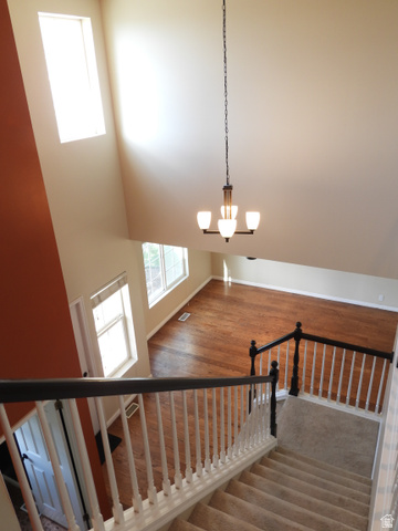 438 East Parowan Way Draper, UT 84020 - Photo 10 of 57